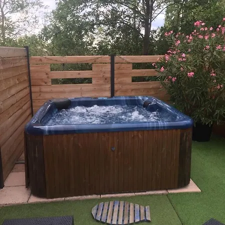 Bed & Breakfast D'hotes Avec Jacuzzi St Ferreol *